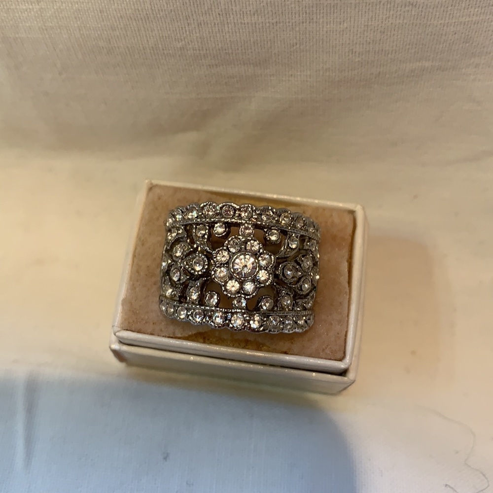 Marquis Ring